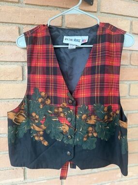 On The Verge Red Plaid & Black Floral-Accent Women's Vest